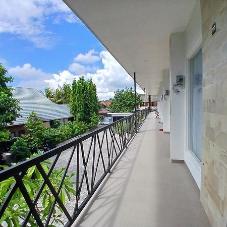 Zavana Rooms & Restaurant Tanjungkarang Εξωτερικό φωτογραφία