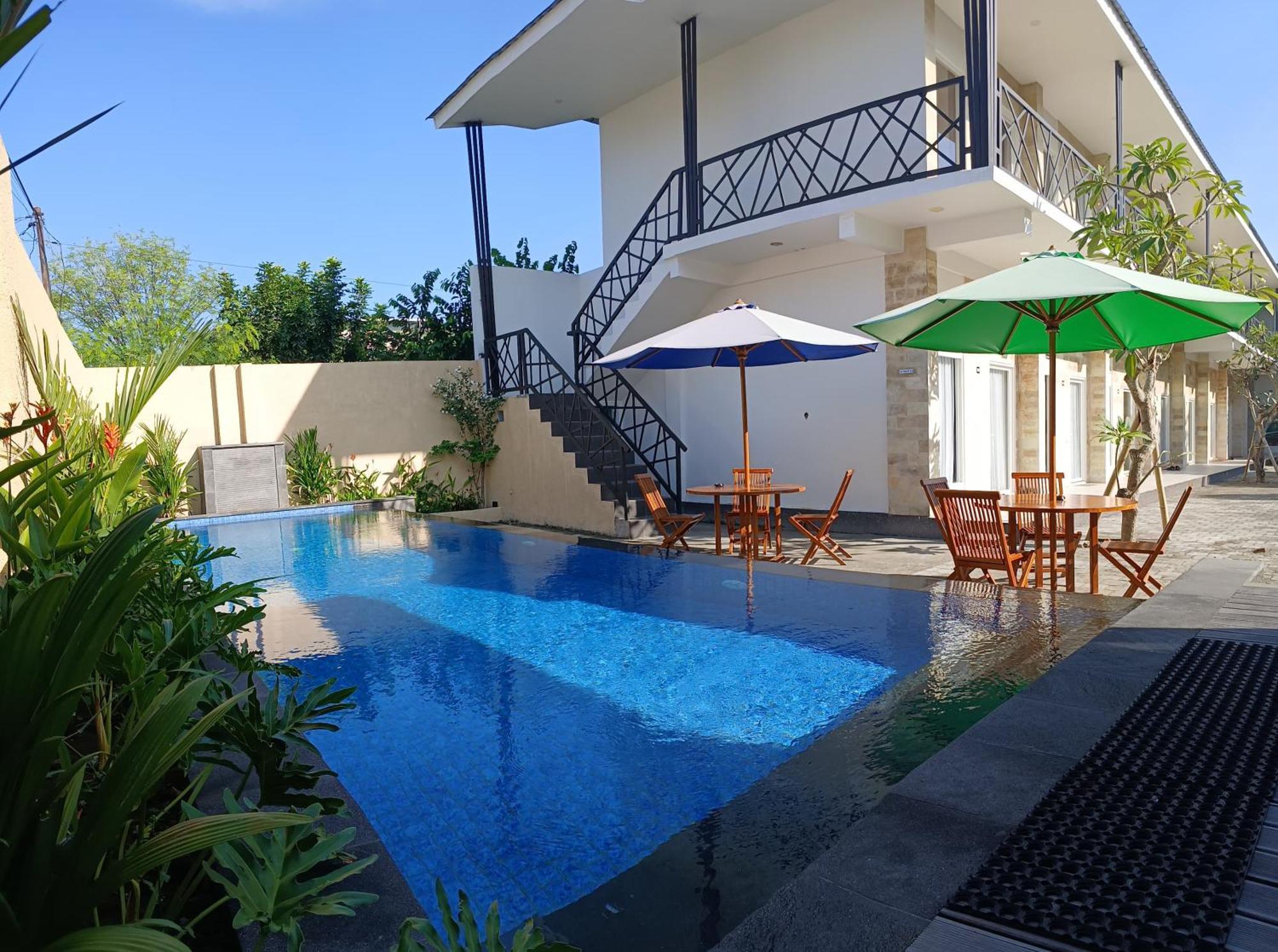 Zavana Rooms & Restaurant Tanjungkarang Εξωτερικό φωτογραφία