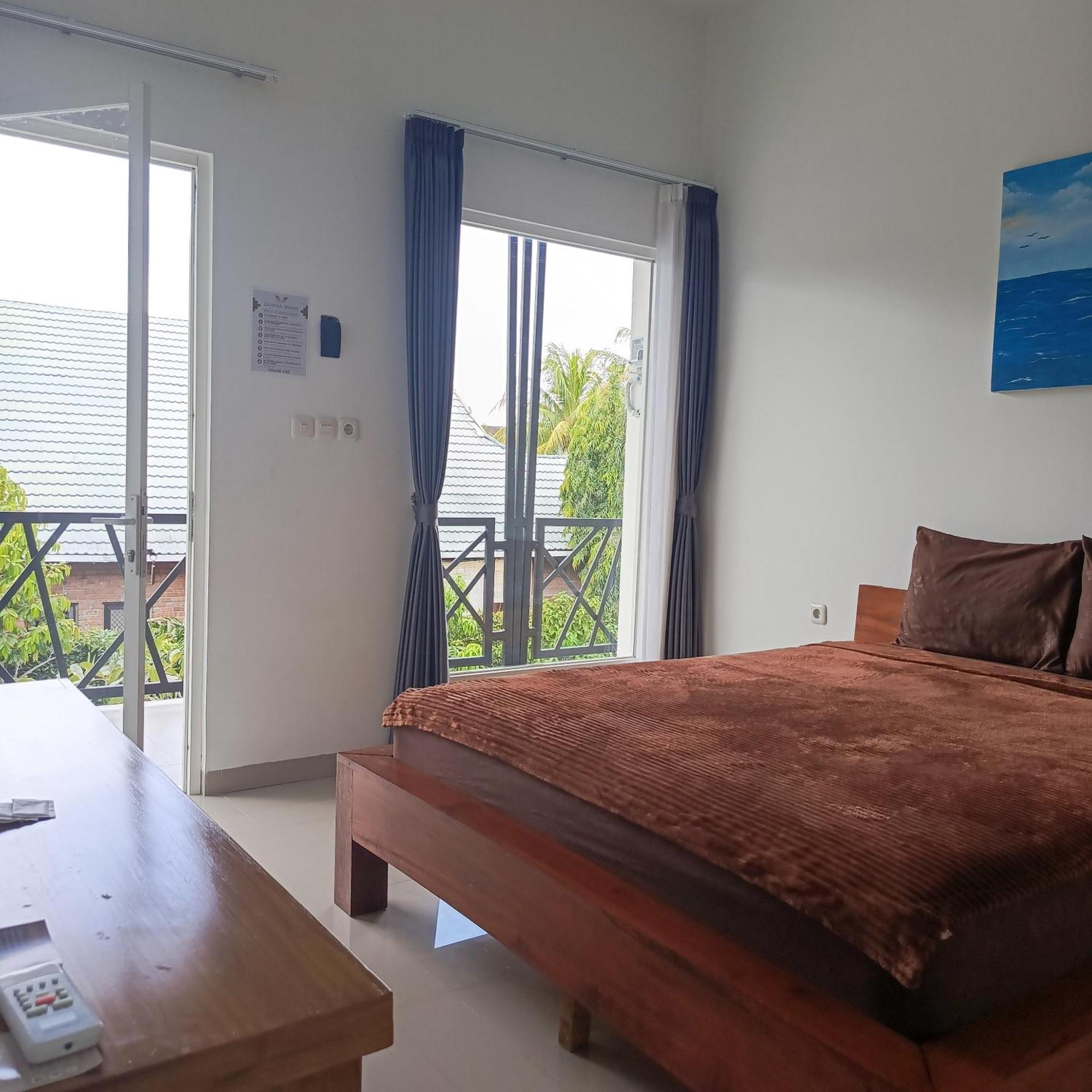 Zavana Rooms & Restaurant Tanjungkarang Εξωτερικό φωτογραφία