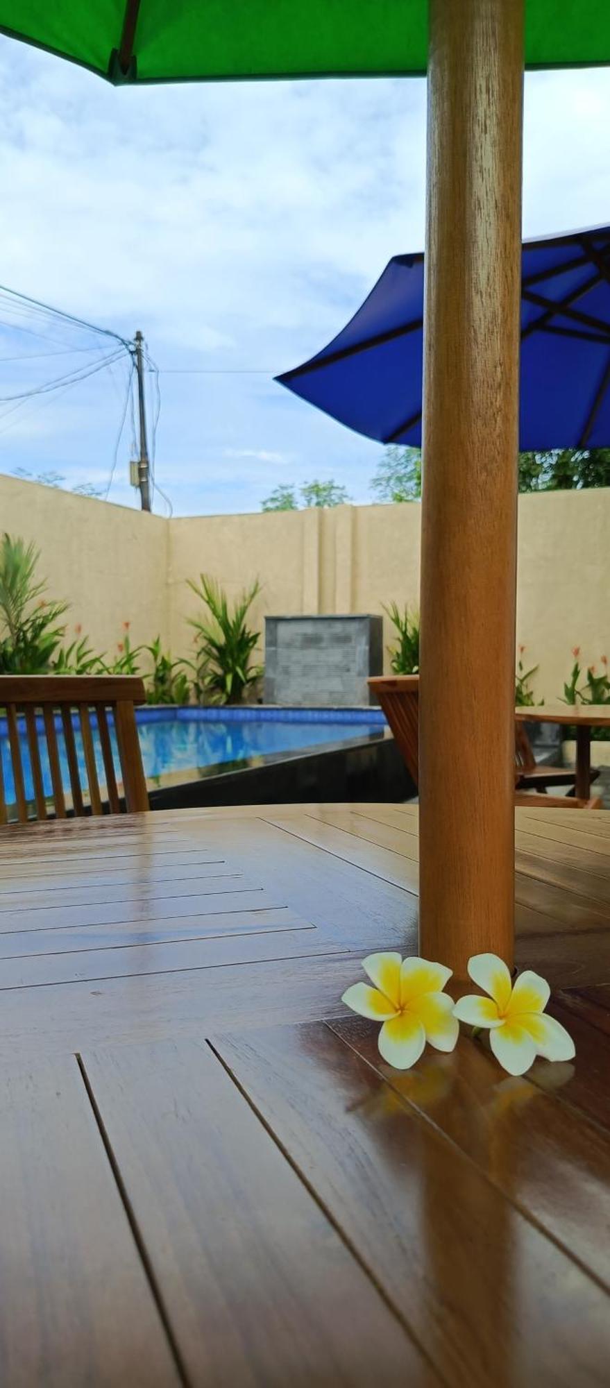 Zavana Rooms & Restaurant Tanjungkarang Εξωτερικό φωτογραφία